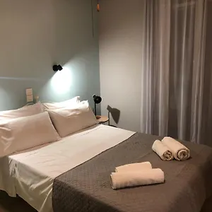 https://marina-rooms.kefaloniahotels.net