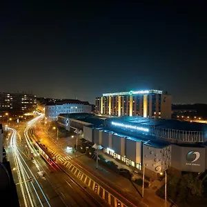 vizitați hotelul