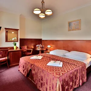 vizitați hotelul
